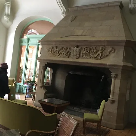 Hyper Centre Dans Ancien Palace Face Aux Thermes